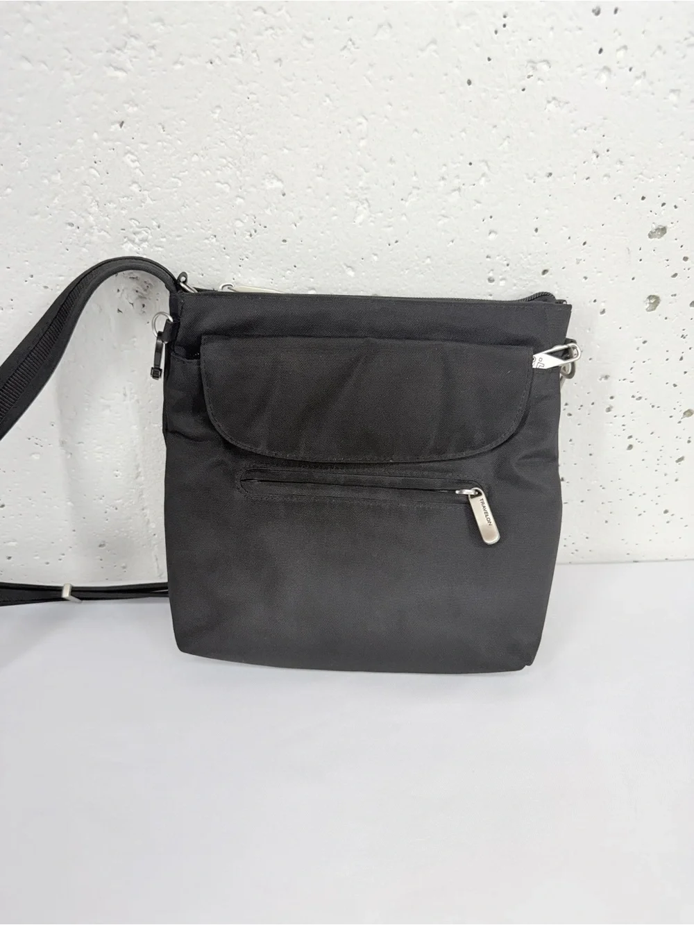 Travelon RFID Anti-Theft Classic Mini Shoulder Black Crossbody Bag